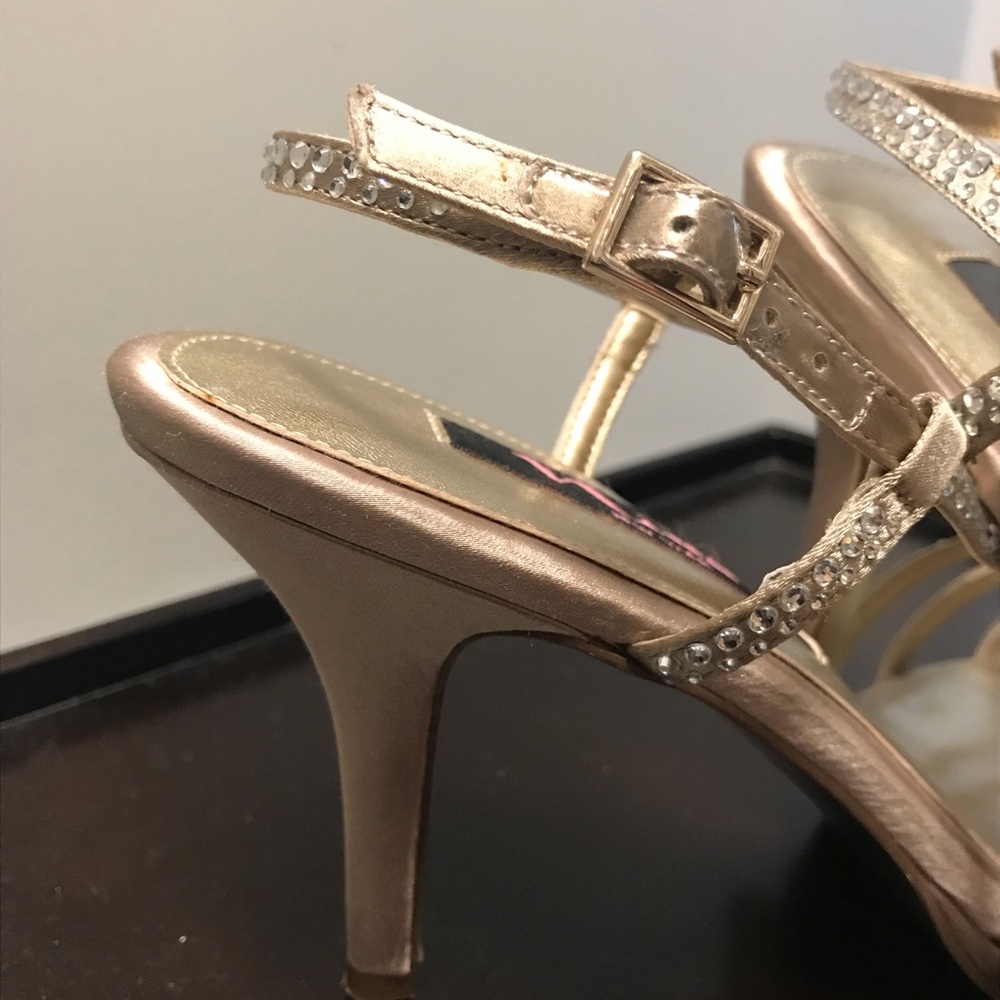 Women’s shoes